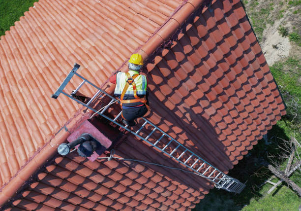 Best Emergency Roof Repair Services  in Strathmore, CA